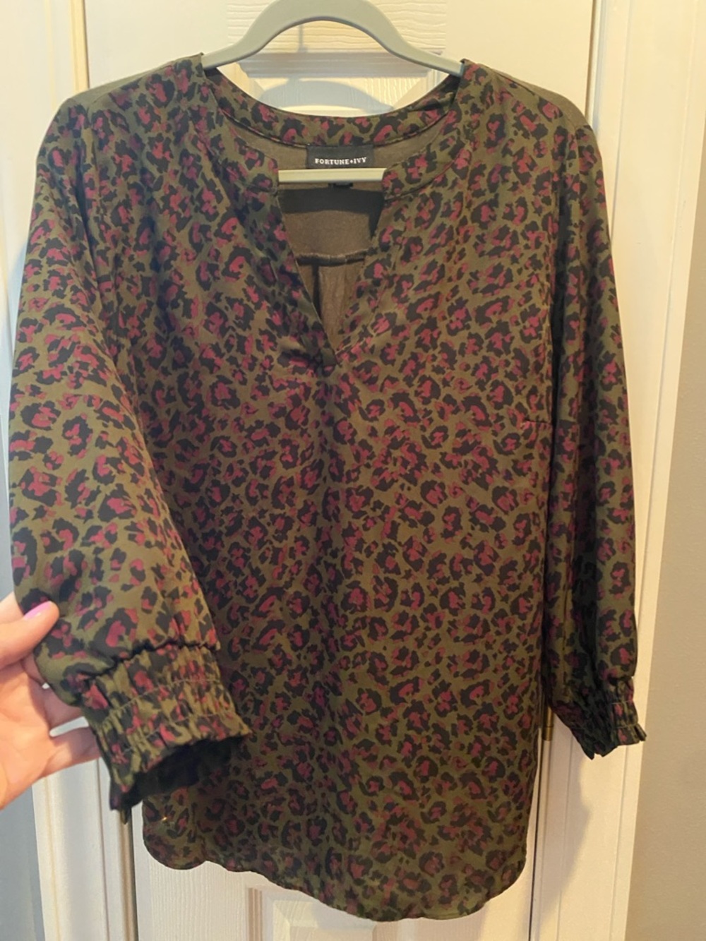 Fortune & Ivy, Olive and Hot Pink Leopard-Print V-Neck Tunic - Picture 4 of 10